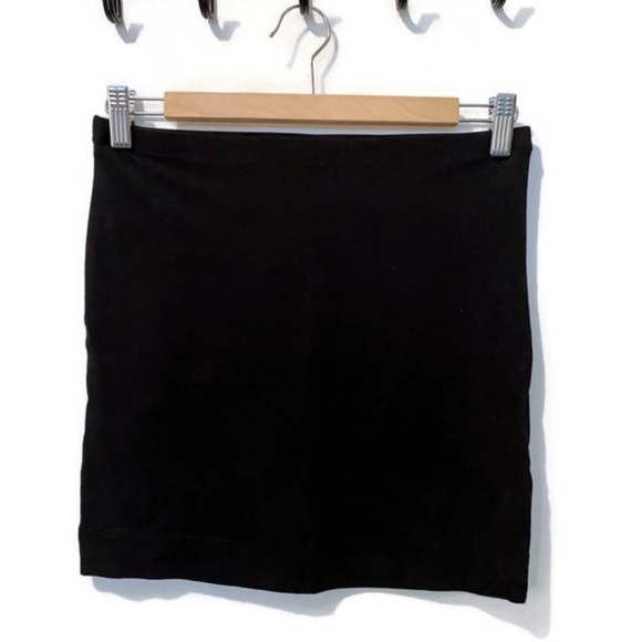H&M Skirt - Picture 6 of 7